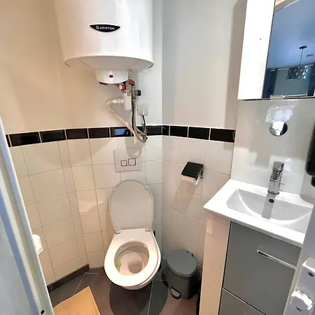 Joli T1 Avec Terrasse Proche Des Thermes Royat